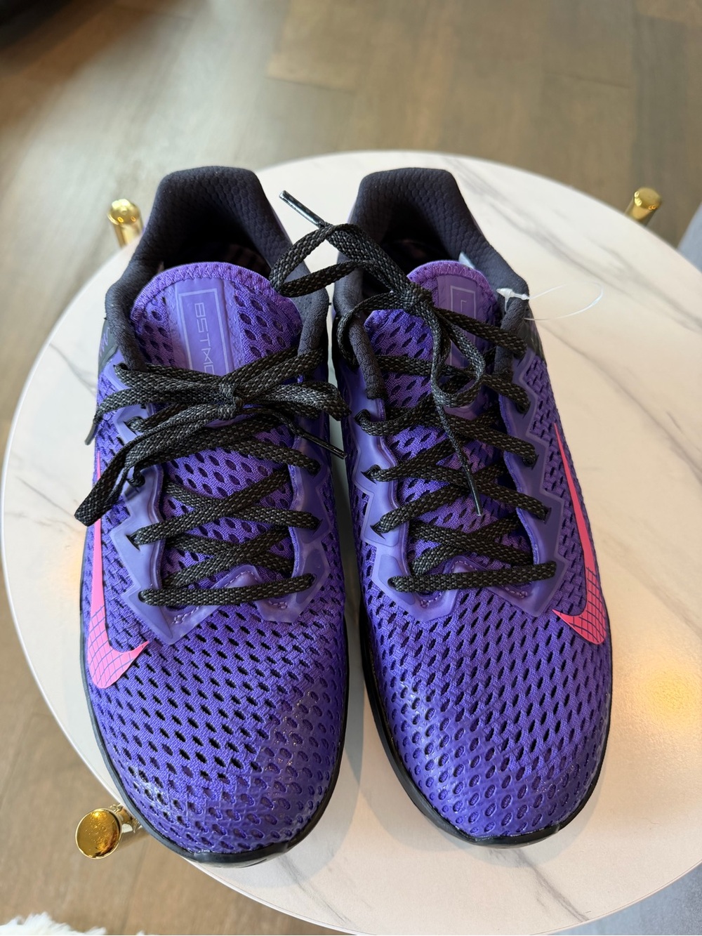 Nike men’s Metcon 6 Purple Athletic Sneakers Pink Swoosh and iridescent heal - Picture 2 of 5